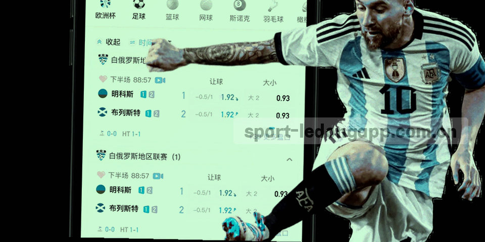 足球场灯光下的球员拼抢瞬间，镜头略带动态模糊